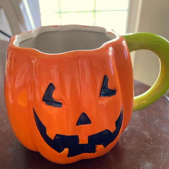 Meet your Posher, Lindsay - Picture 1 of 1